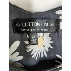 Cotton On Tops - Cotton On crop top size M Cotton On Tops - Cotton On crop top size M